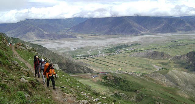 Ganden Samye Trekking